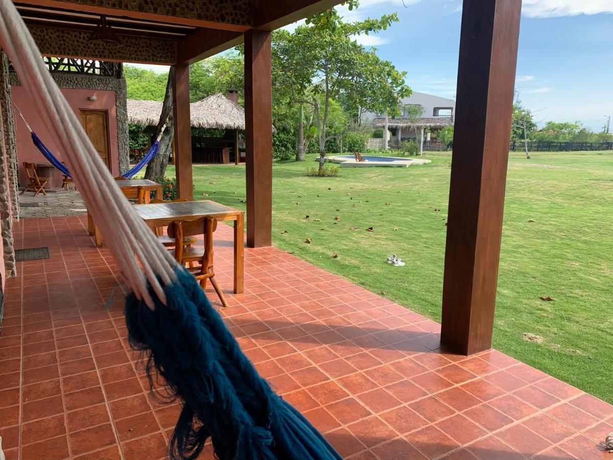 Casa Roja Hostel Montañita Kültér fotó