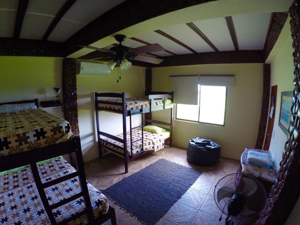 Casa Roja Hostel Montañita Kültér fotó