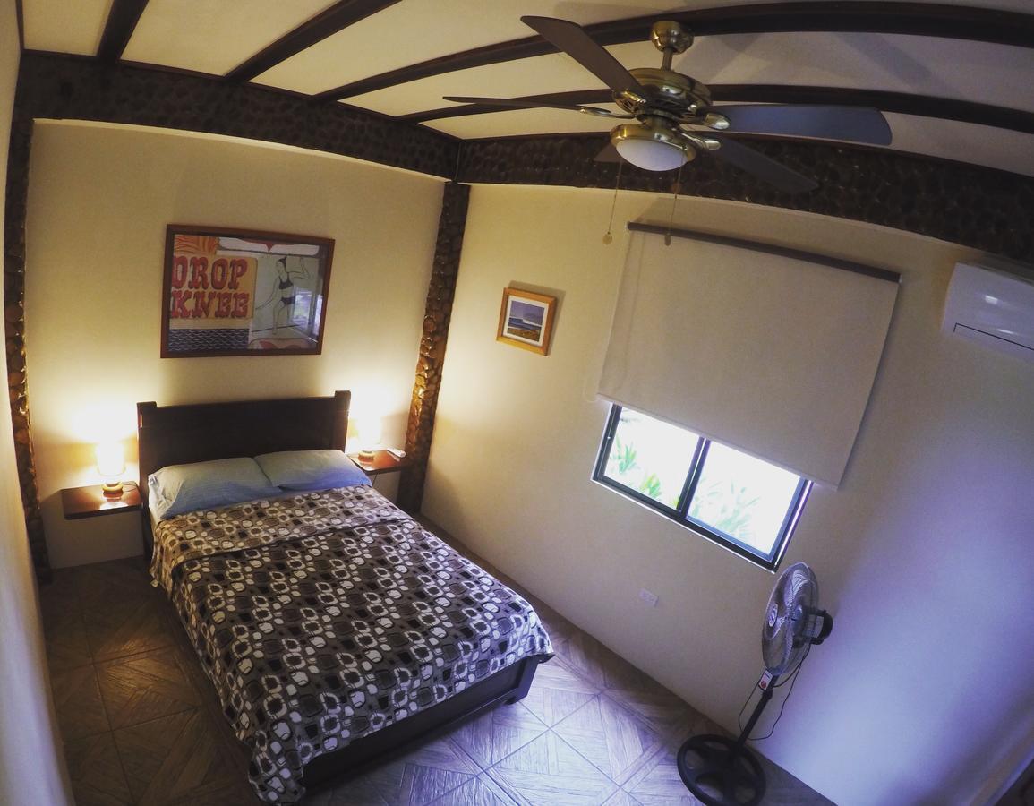 Casa Roja Hostel Montañita Kültér fotó